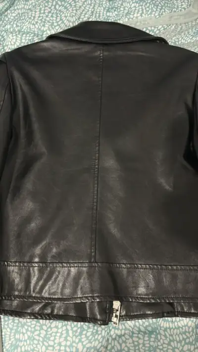 Chaqueta de cuero negra Forever 21 - miniatura 4