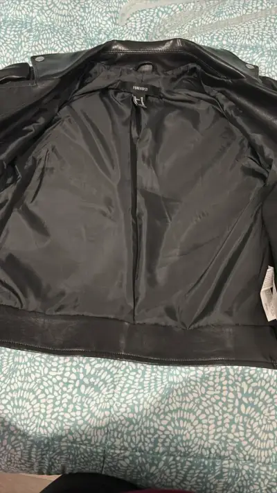 Chaqueta de cuero negra Forever 21 - miniatura 5