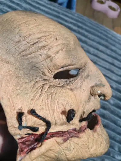 Mascara corey taylor the gray chapter - miniatura 2