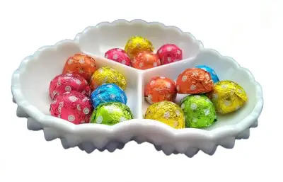Bandeja  Dividido  Picadillos  Milkglass antigua - miniatura 4
