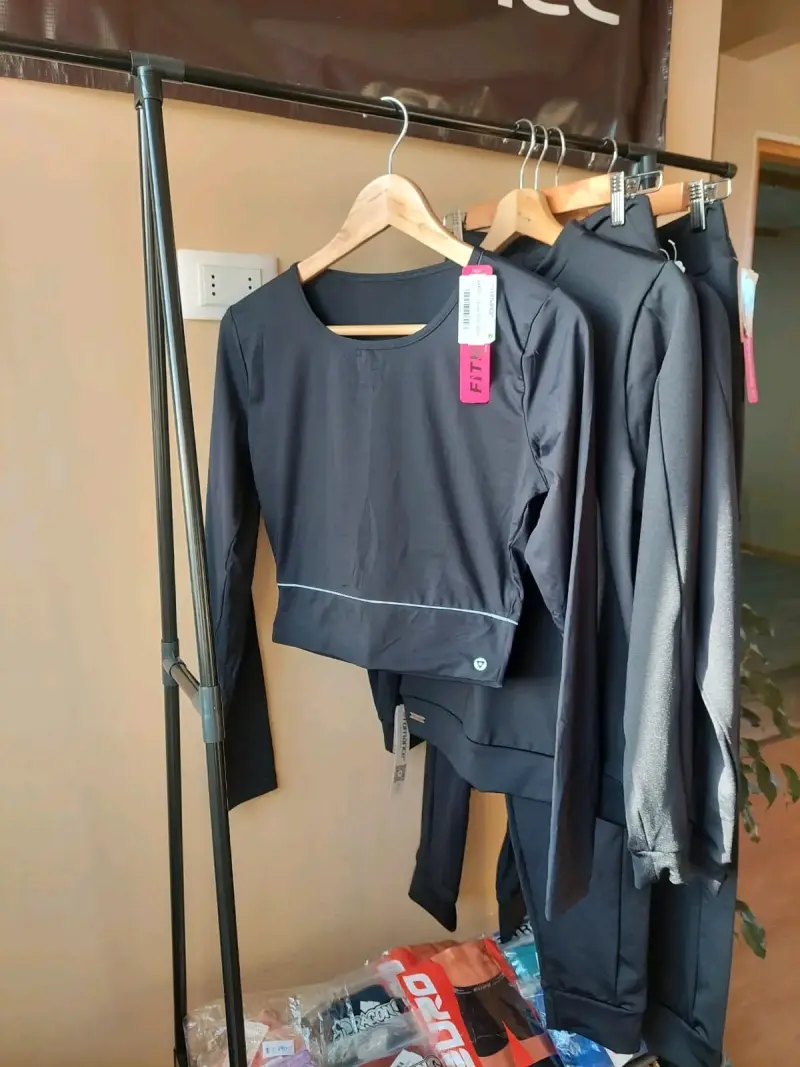 Polera deportivo casual - 1