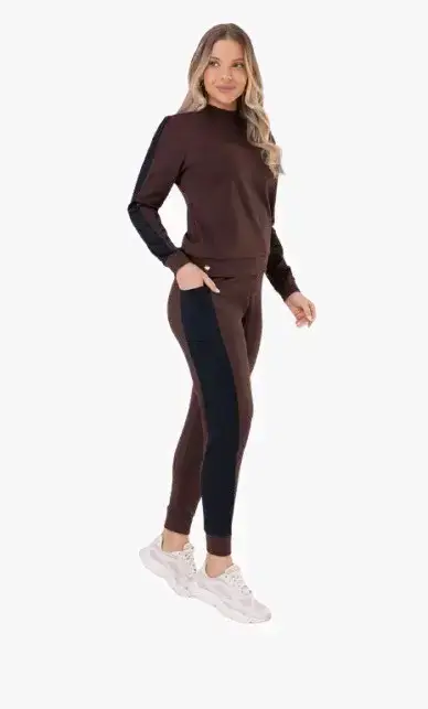 Conjunto deportivo negro para dama - miniatura 4