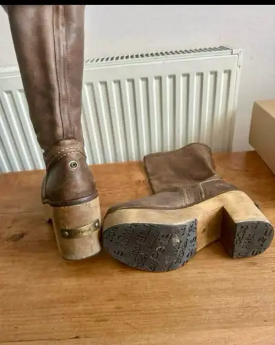 Botas de cuero marrón con plataforma EXOTICA - miniatura 3
