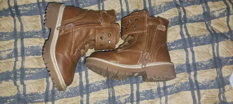 Botas de cuero marrón, talla 20, niña. - 3
