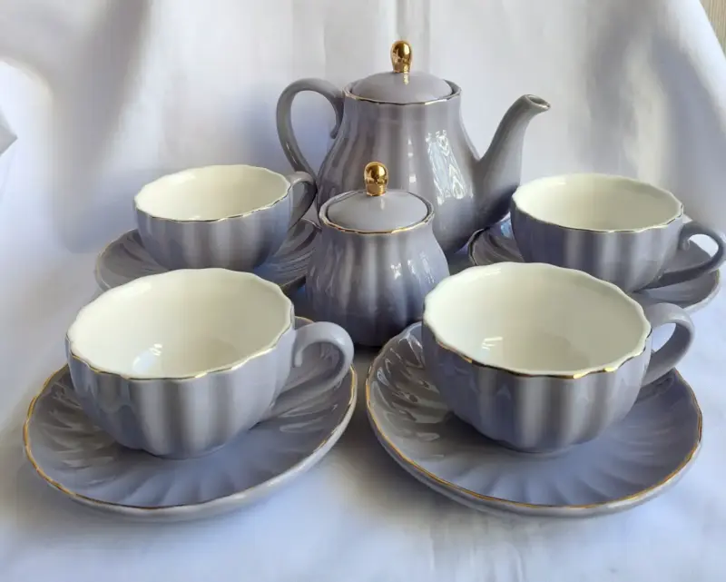Set 4 Tazas C/platillos +tetera y Azucarero Nuevo - 2