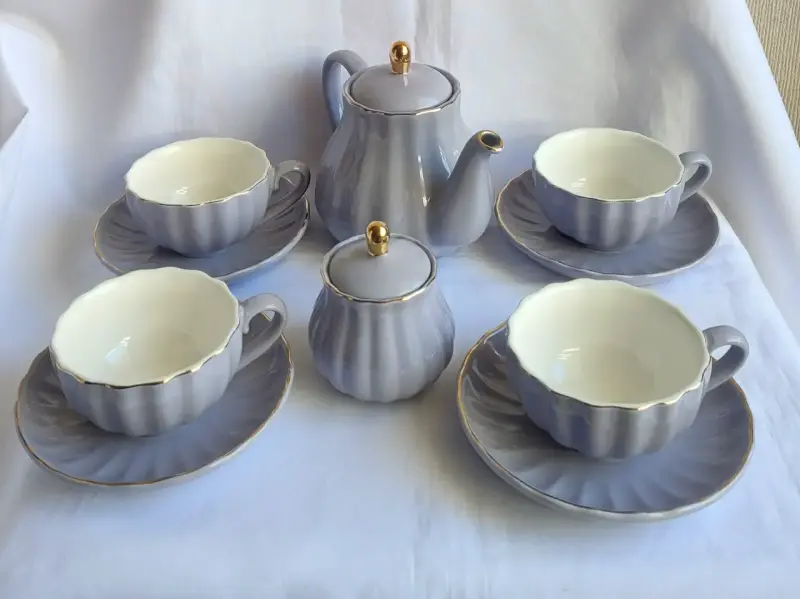 Set 4 Tazas C/platillos +tetera y Azucarero Nuevo - 5