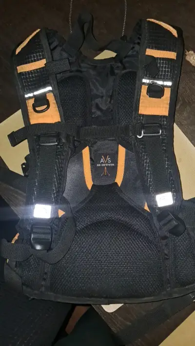 Mochila Doite negra y marrón para trekking - miniatura 2