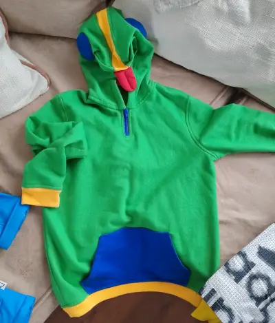 Chaqueta Adidas con capucha y diseño gráfico - miniatura 3
