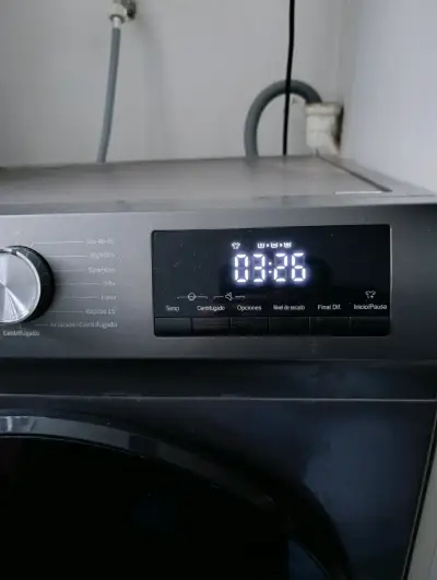 Lavadora secadora digital con múltiples programas - miniatura 1