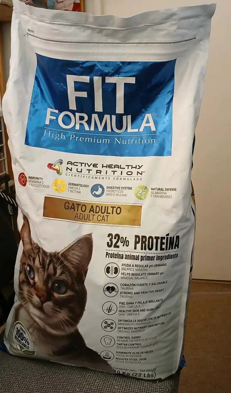 Alimento para gato adulto Fit Formula 10 kg - 1