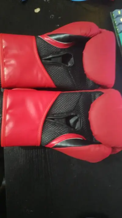 Guantes de boxeo Everlast rojos - miniatura 2