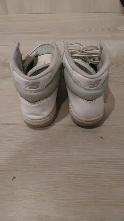 Zapatillas New Balance blancas de caña alta - miniatura 4