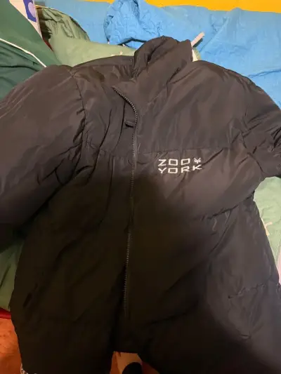 Parka negra Zoo York acolchada XL - miniatura 1