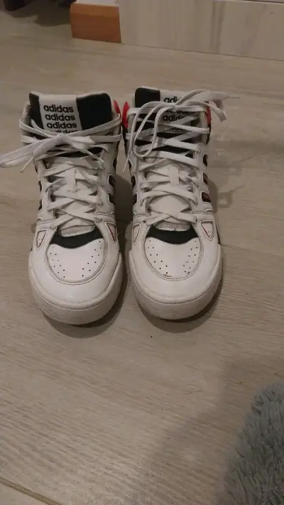 Zapatillas deportivas Adidas blancas - miniatura 1