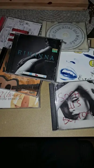 Colección de CDs de música variada - miniatura 1