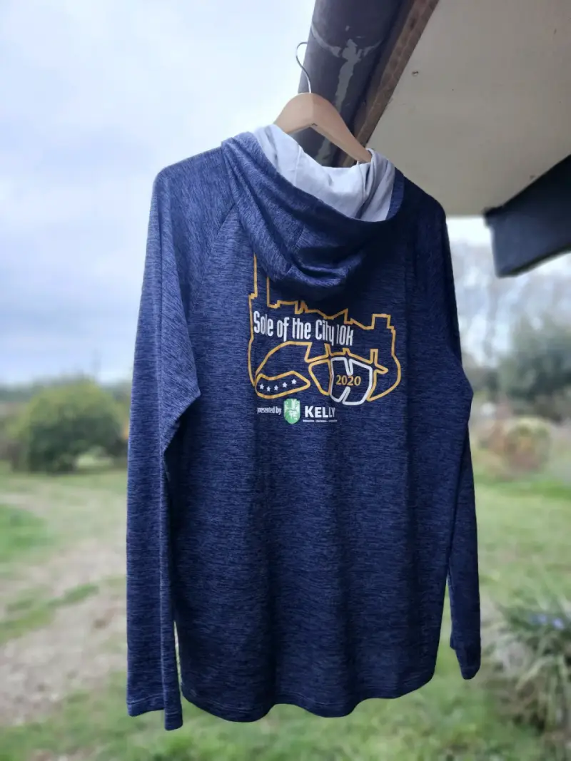 Polera manga larga deportiva azul Under Armour - 2