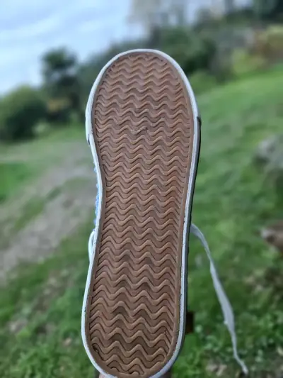Zapatillas de lona azul con tachas - miniatura 3