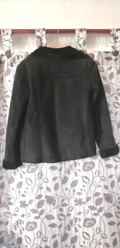 Abrigo negro de mujer Alaniz elegante - miniatura 4