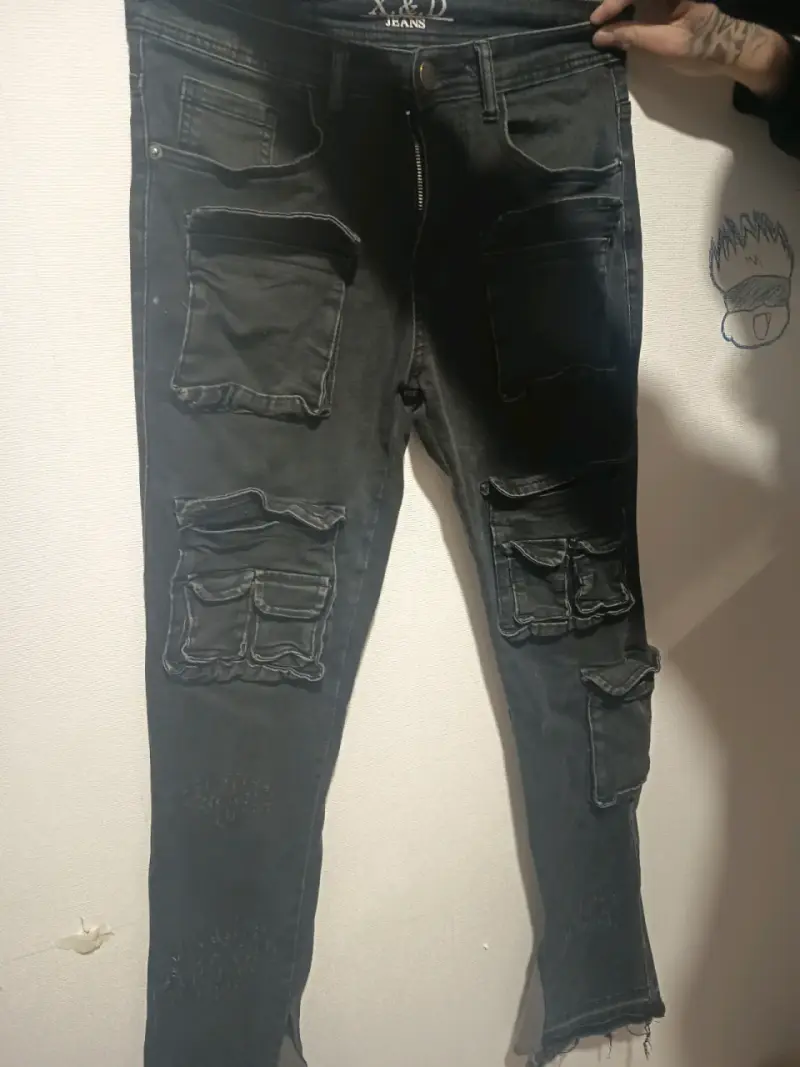 Jeans negros con bolsillos X&D - 3