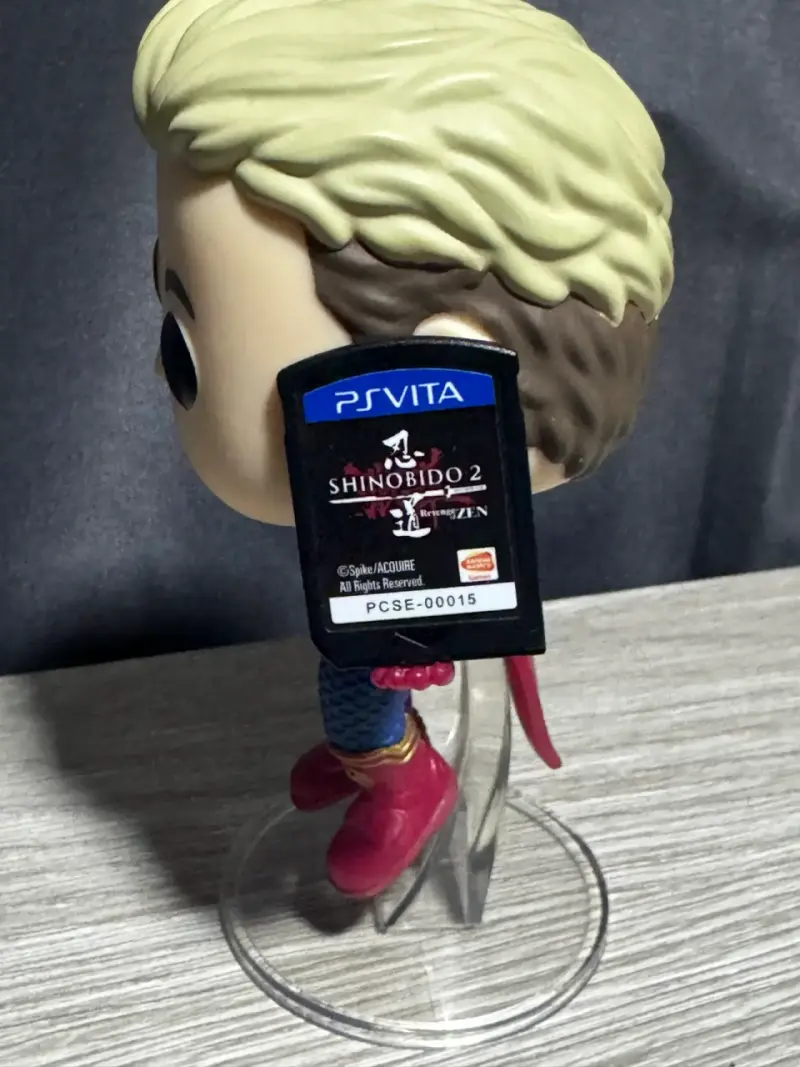 Juegos PS Vita Persona 4, Disgaea 3 y Shinobido 2 - 4