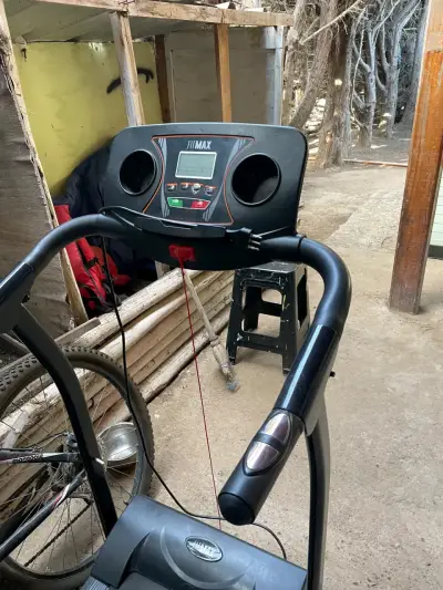 Caminadora eléctrica Fitmax en buen estado - miniatura 1