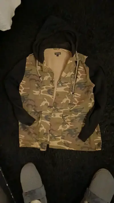 Chaqueta militar Topshop mangas y capucha buzo - miniatura 2