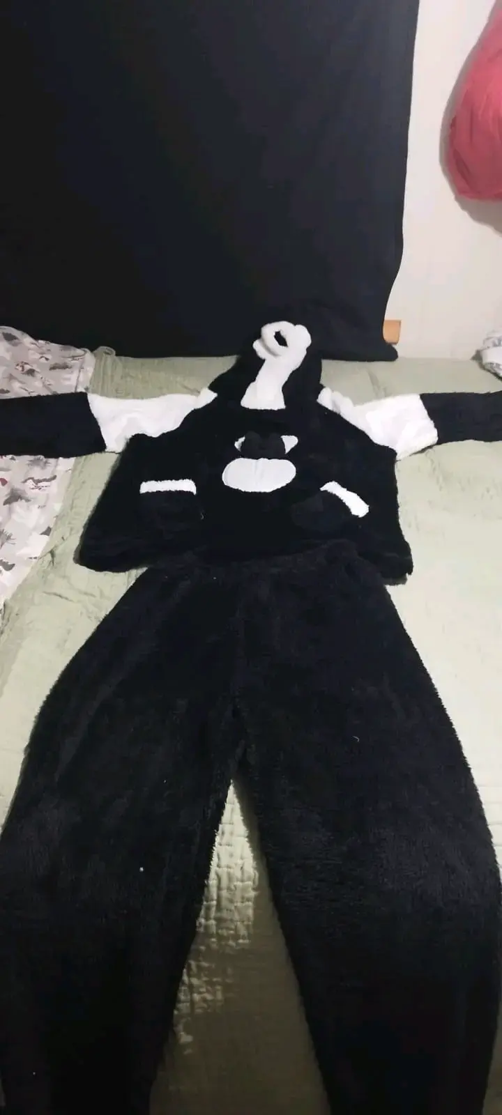 Pijama de polar con capucha de oso - 1