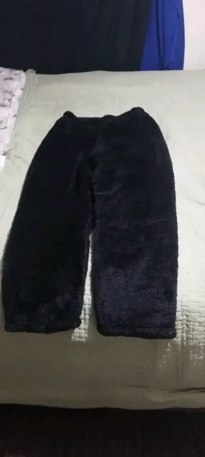 Pijama de polar con capucha de oso - miniatura 3