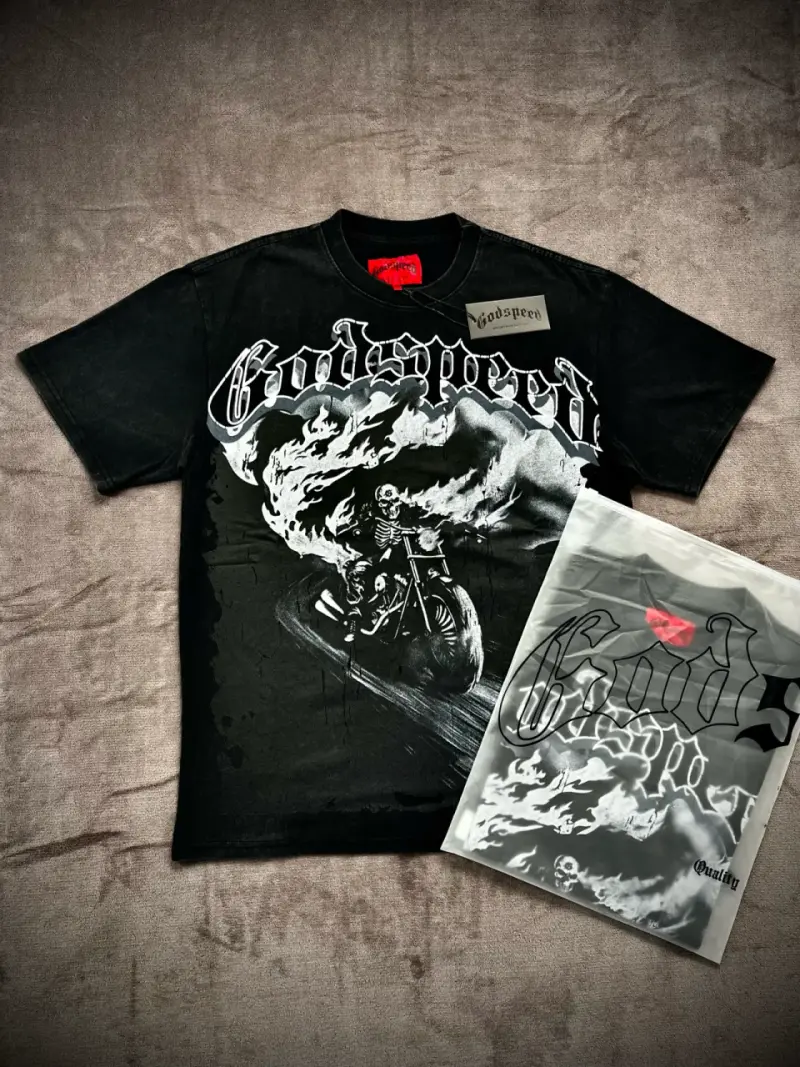 Polera negra Godspeed - 1