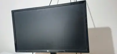 Monitor LG 24 pulgadas Full HD - miniatura 3
