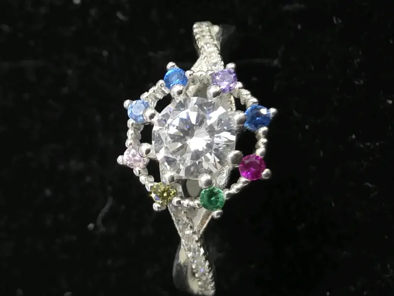 Anillo de plata con circonitas multicolor