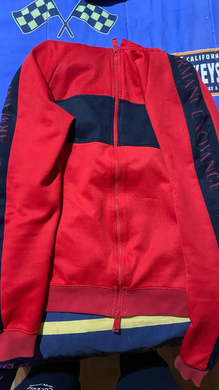 Chaqueta Armani Exchange roja con cierre - 1
