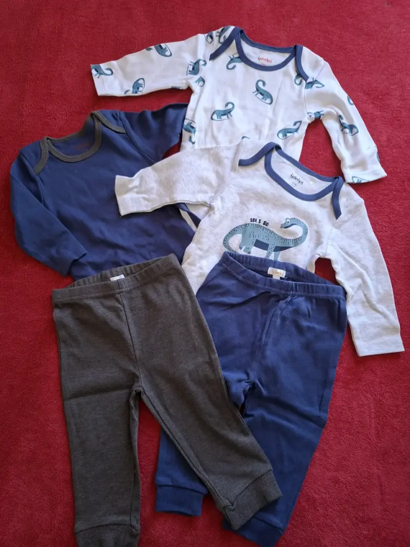 Conjunto de ropa infantil Yampi