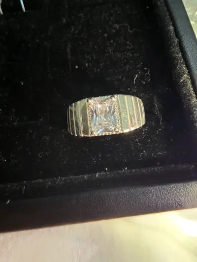 Anillo de plata con piedra rectangular - miniatura 2