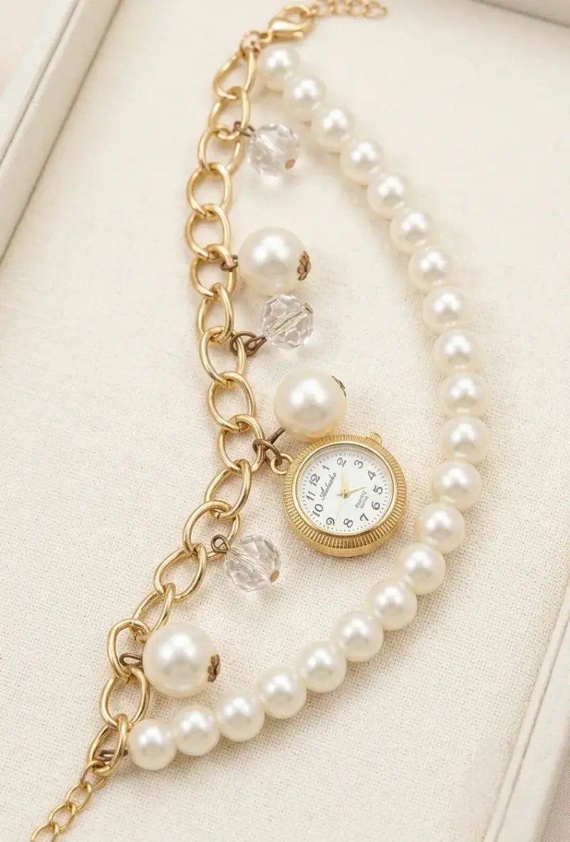 Reloj pulsera de perlas y cadena dorada - 3