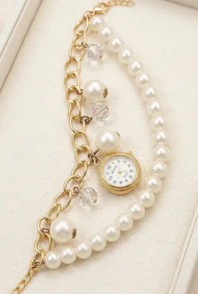 Reloj pulsera de perlas y cadena dorada - miniatura 3