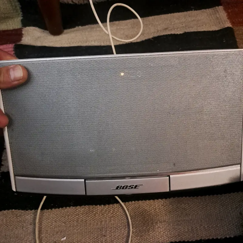 Parlante Bose SoundDock portátil - 1