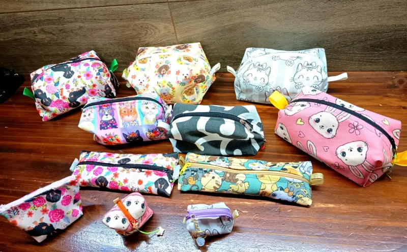 Set de estuches con diseños de animales