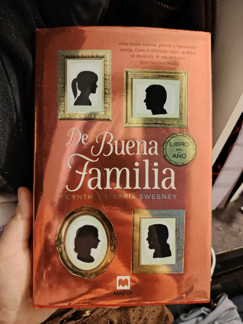 Libro 'De Buena Familia' de Cynthia D'Aprix Sweeney