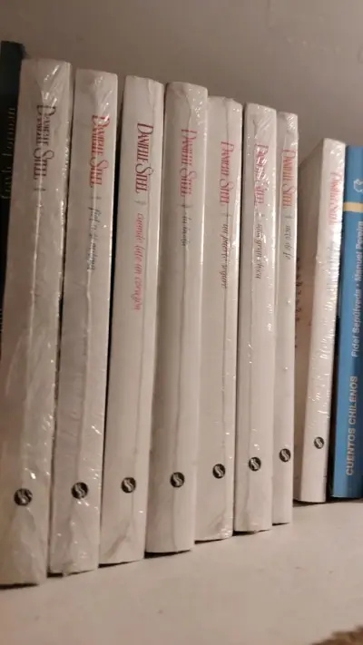 Colección de libros de Danielle Steel - miniatura 1