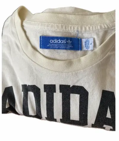 Polera Adidas blanca con diseño de búho - miniatura 3