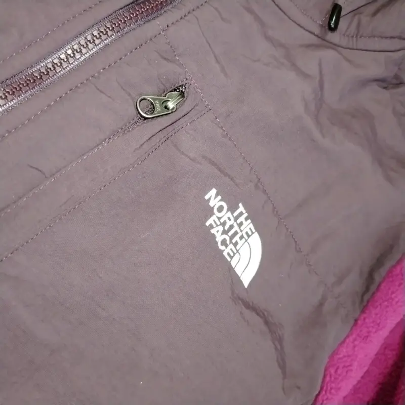 Chaqueta polar The North Face morada con capucha - 4