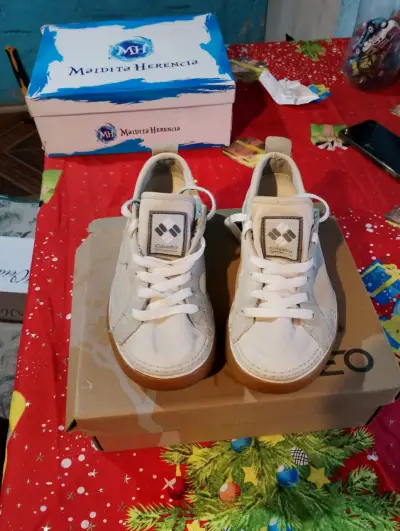 Zapatillas Columbia blancas casuales - miniatura 1