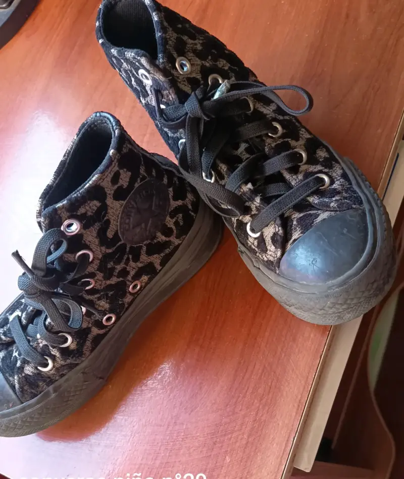 Zapatillas Converse niña estampado leopardo