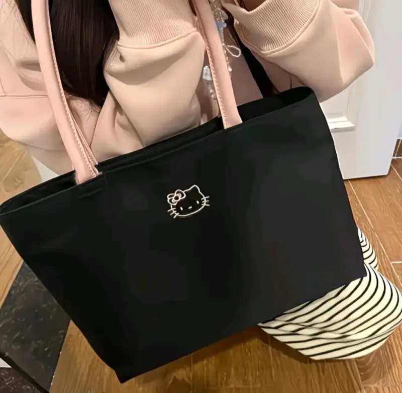 Bolso tote negro Hello Kitty