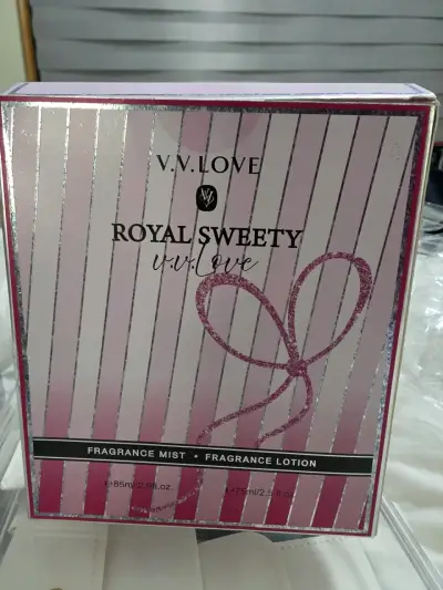 Set de perfume y loción V.V. Love Royal Sweety - miniatura 2