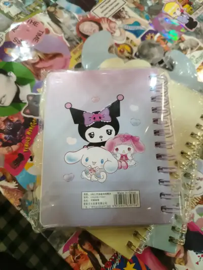 Cuaderno kawaii con diseño de Kuromi - miniatura 2