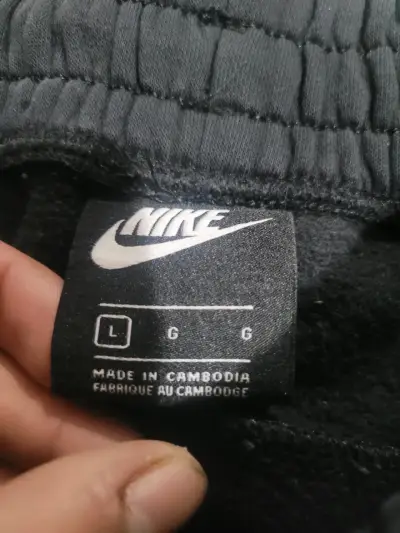 Pantalones deportivos Nike Air negros - miniatura 3