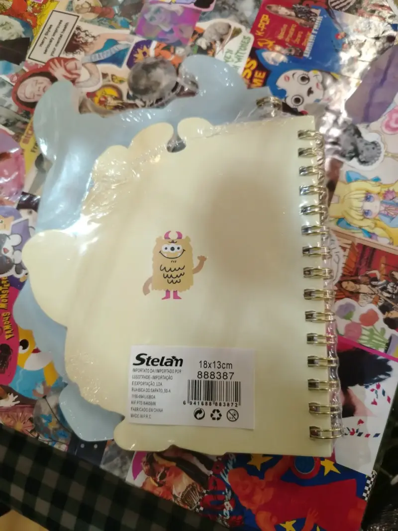 Cuaderno kawaii de monstruo - 2