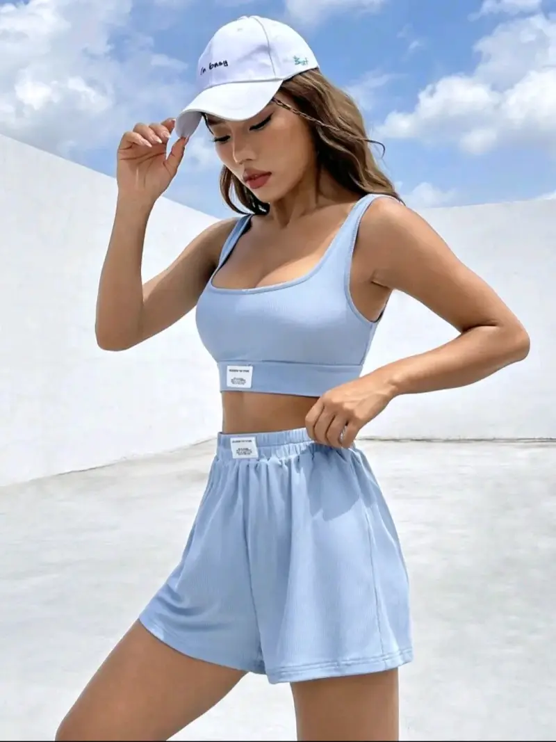 Conjunto deportivo azul claro para mujer - 2